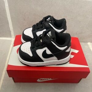 Size 2C panda nike dunks